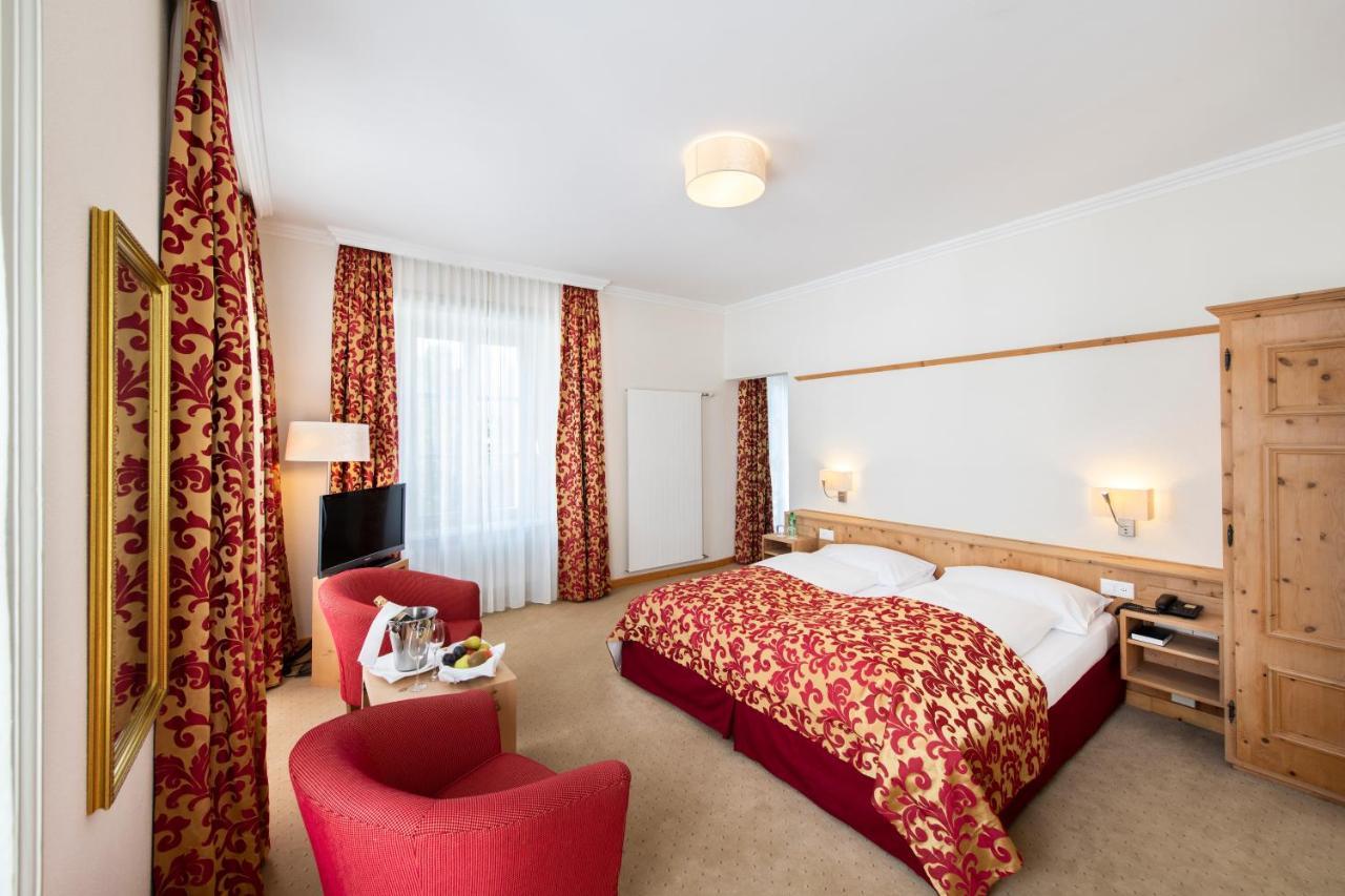 Hotel Engiadina Zuoz Εξωτερικό φωτογραφία