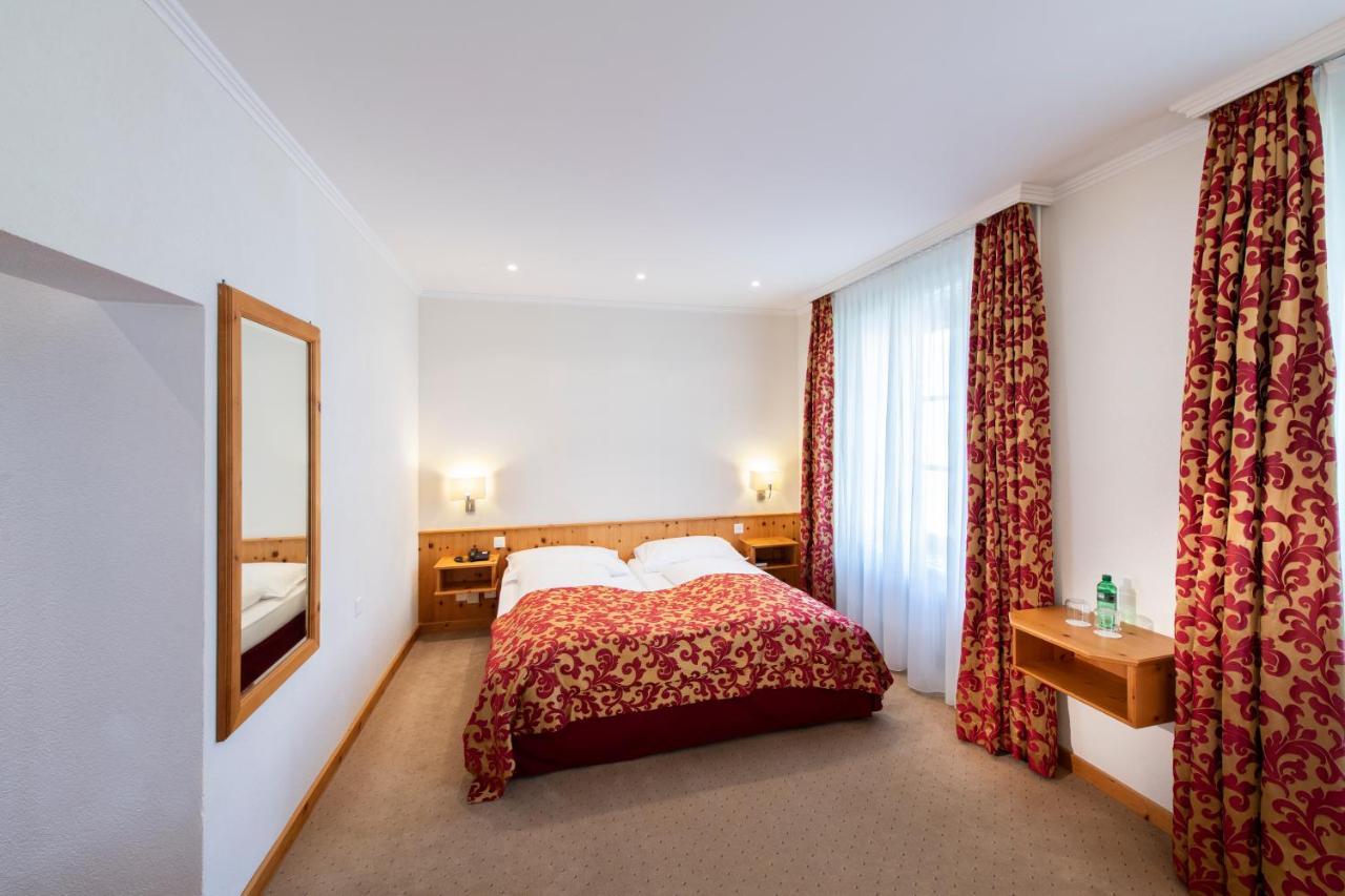 Hotel Engiadina Zuoz Εξωτερικό φωτογραφία